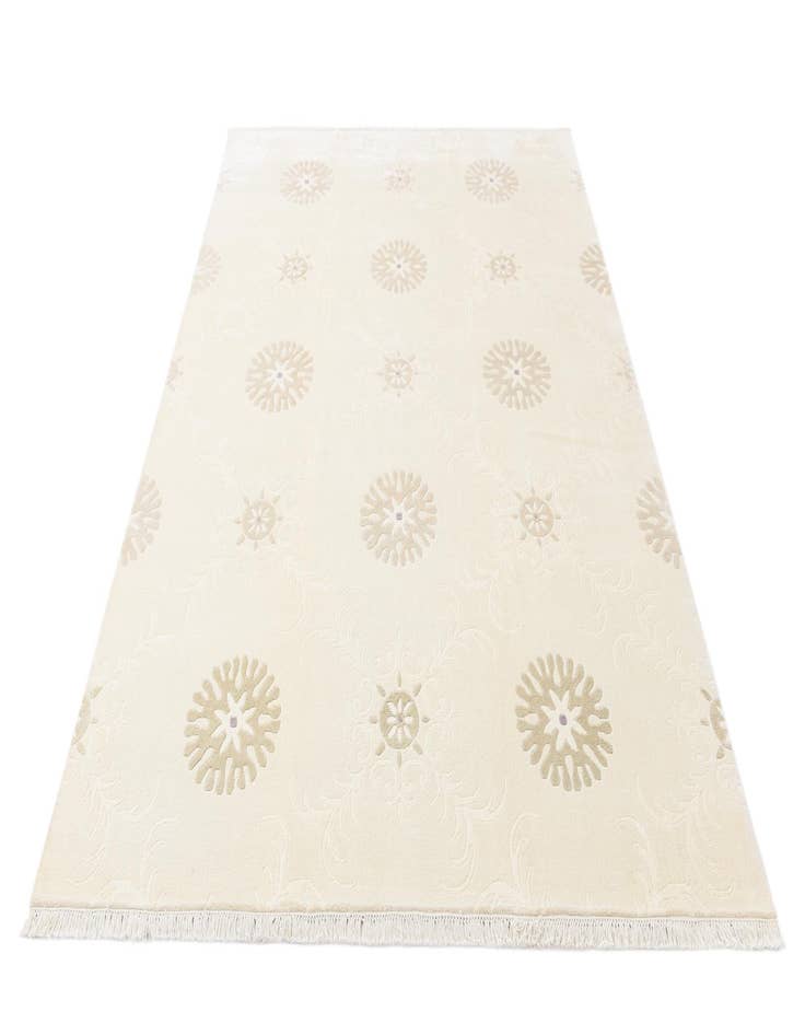 Detail image of  6' 11 x 9' 6  Hand Knotted Darya Wool Rug