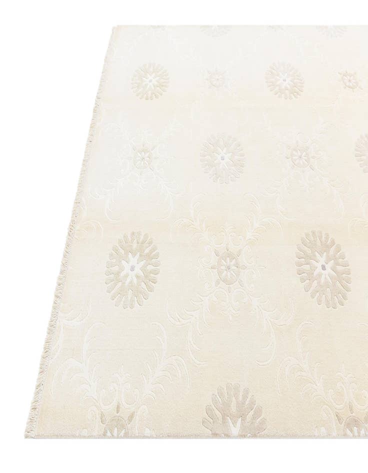 Detail image of  6' 11 x 9' 6  Hand Knotted Darya Wool Rug