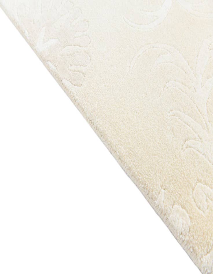 Detail image of  6' 11 x 9' 6  Hand Knotted Darya Wool Rug