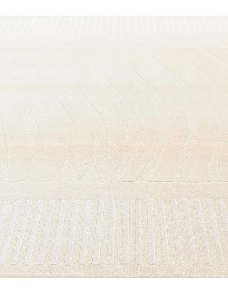 Detail image of  6' 7 x 9' 9  Hand Knotted Darya Wool Rug