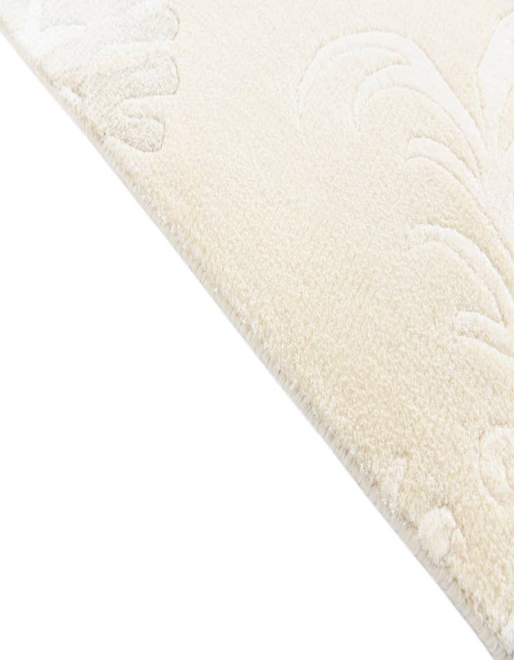 Detail image of  6' 11 x 9' 6  Hand Knotted Darya Wool Rug