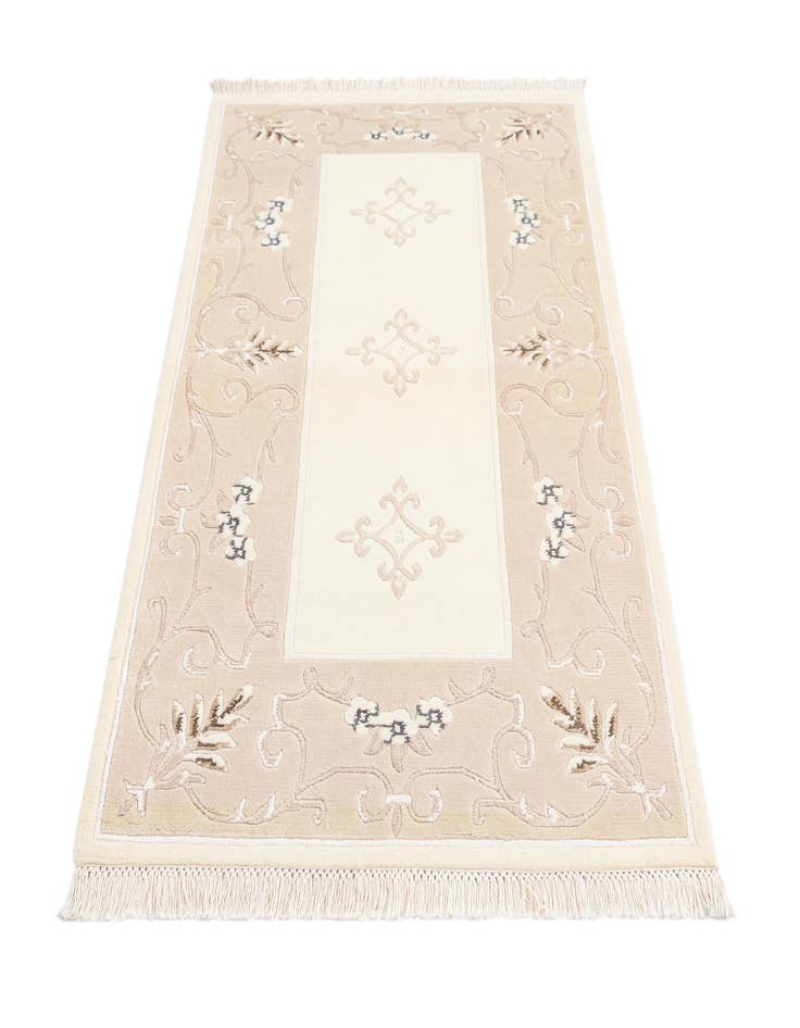 Detail image of  2' 8 x 4' 10  Hand Knotted Darya Rug