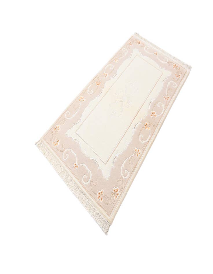 Detail image of  2' 9 x 5' 2  Hand Knotted Darya Wool Rug