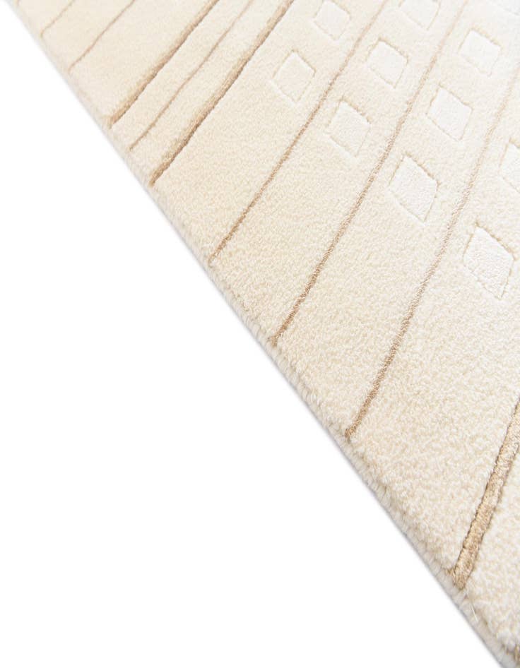 Detail image of  8' 2 x 11' 6  Hand Knotted Darya Wool Rug