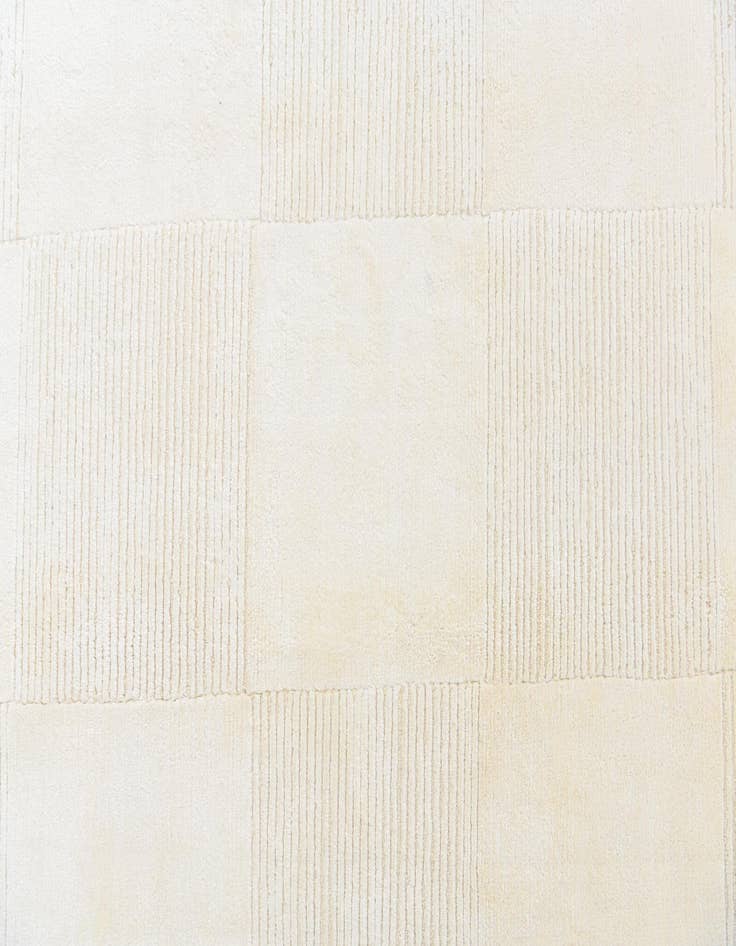 Detail image of  6' 7 x 9' 7  Hand Knotted Darya Wool Rug