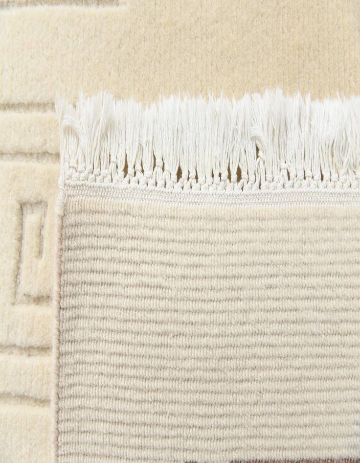 Detail image of  6' 8 x 9' 4  Hand Knotted Darya Wool Rug