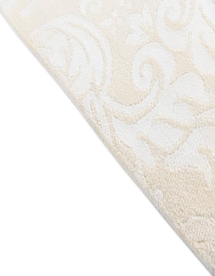 Detail image of  6' 9 x 9' 11  Hand Knotted Darya Wool Rug