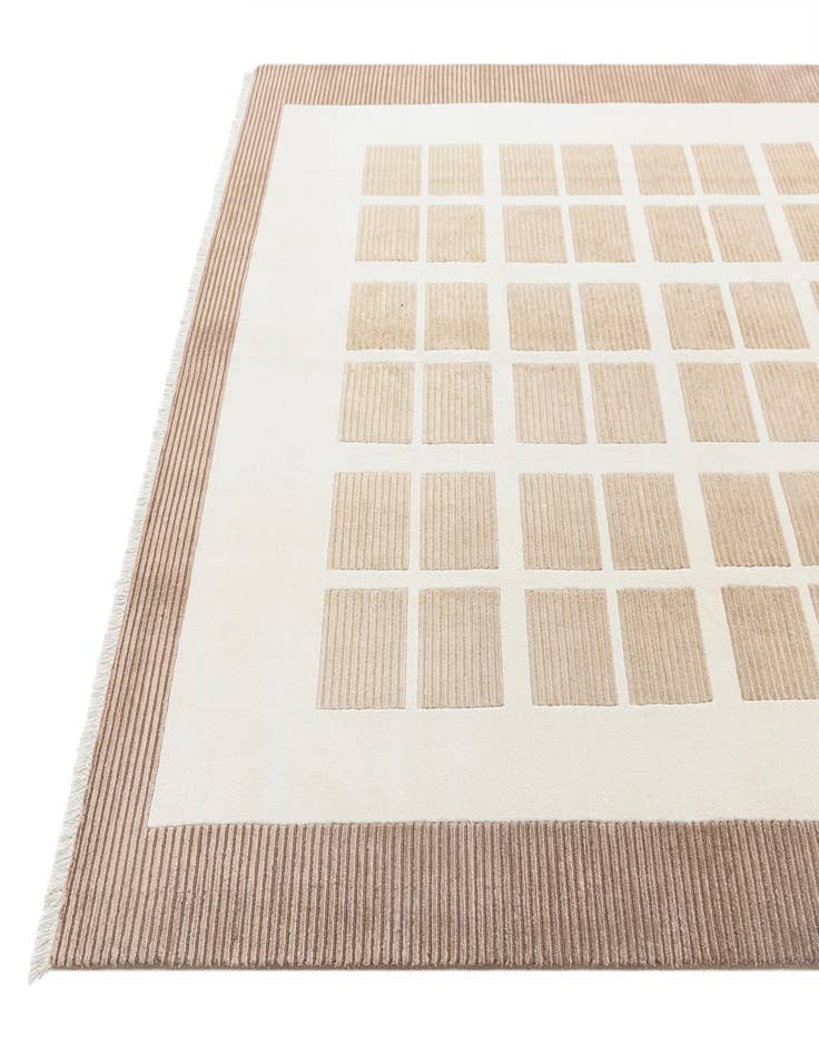 Detail image of  6' 7 x 9' 10  Hand Knotted Darya Wool Rug