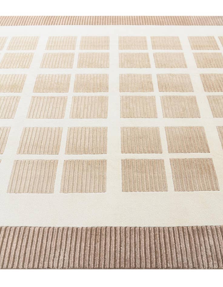 Detail image of  6' 7 x 9' 10  Hand Knotted Darya Wool Rug