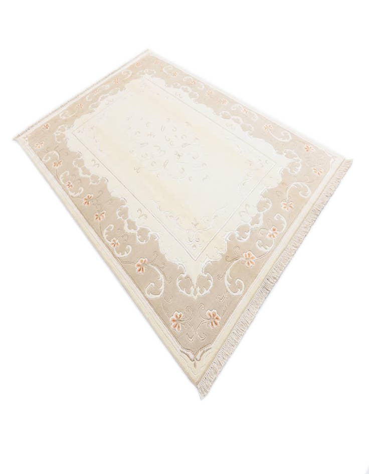 Detail image of  5' 7 x 8' 2  Hand Knotted Darya Rug