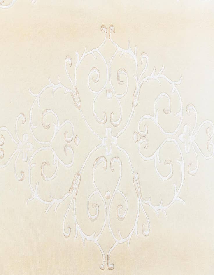 Detail image of  5' 7 x 8' 2  Hand Knotted Darya Rug