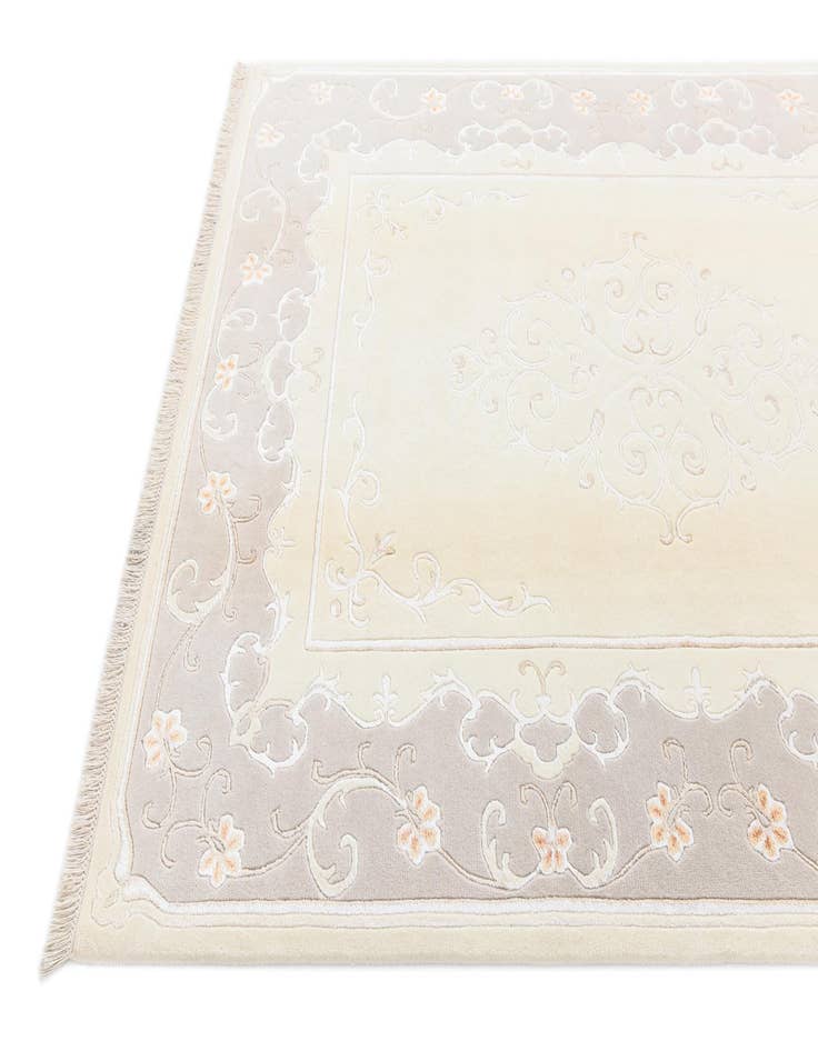 Detail image of  5' 7 x 7' 10  Hand Knotted Darya Rug