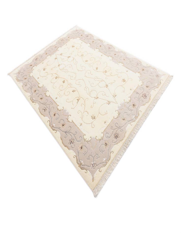 Detail image of  5' 9 x 7' 11  Hand Knotted Darya Rug