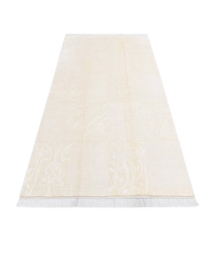 Detail image of  5' 7 x 8'  Hand Knotted Darya Rug