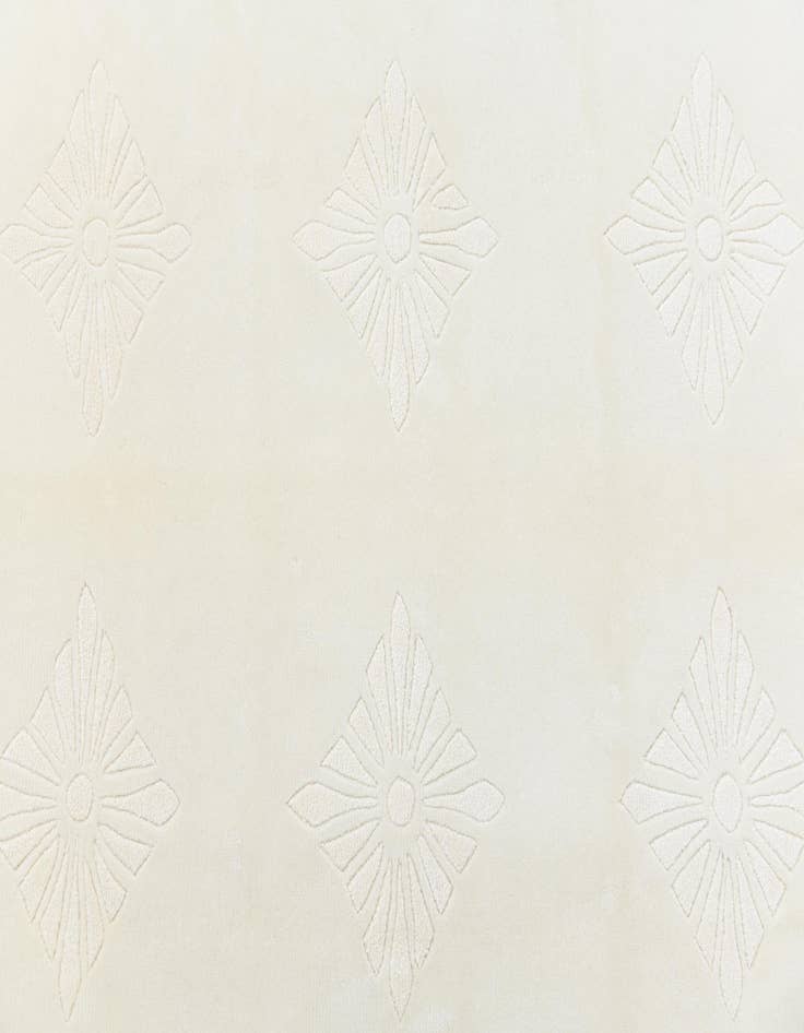 Detail image of  5' 8 x 7' 11  Hand Knotted Darya Rug