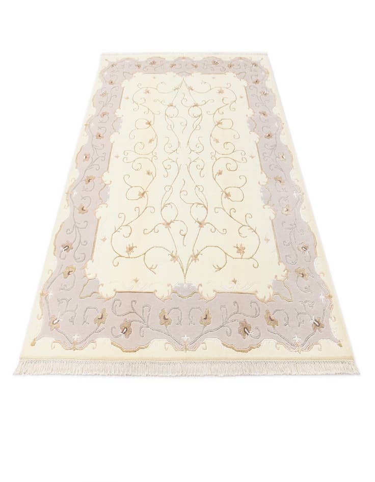 Detail image of  5' 10 x 7' 10  Hand Knotted Darya Rug