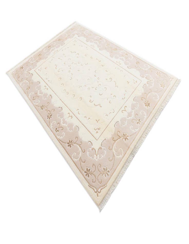 Detail image of  5' 8 x 8'  Hand Knotted Darya Rug