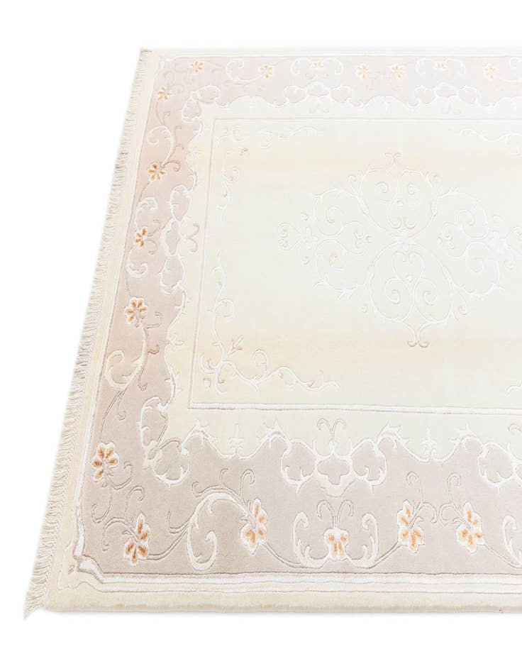 Detail image of  5' 7 x 7' 11  Hand Knotted Darya Rug