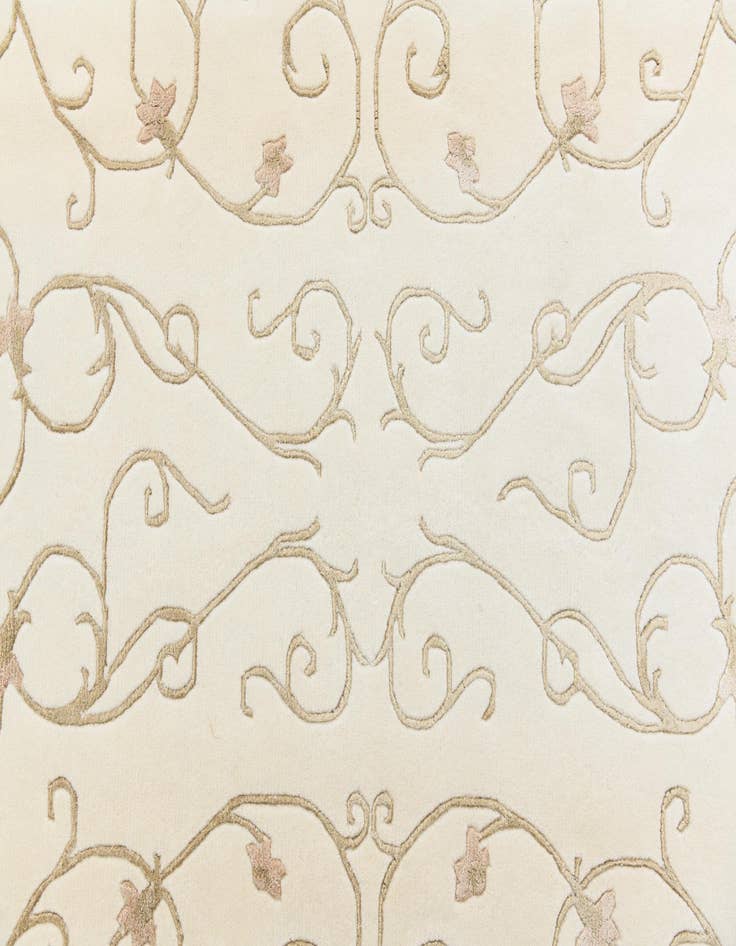 Detail image of  5' 8 x 8'  Hand Knotted Darya Rug