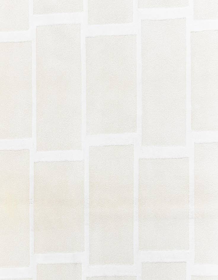 Detail image of  5' 9 x 8'  Hand Knotted Darya Wool Rug