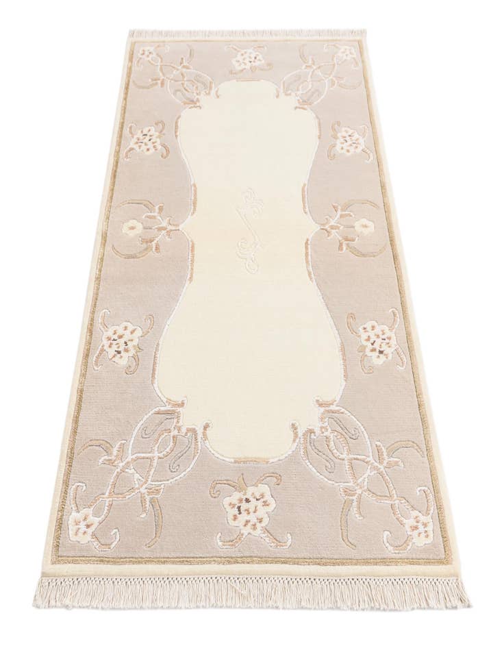 Detail image of  2' 9 x 5'  Hand Knotted Darya Rug