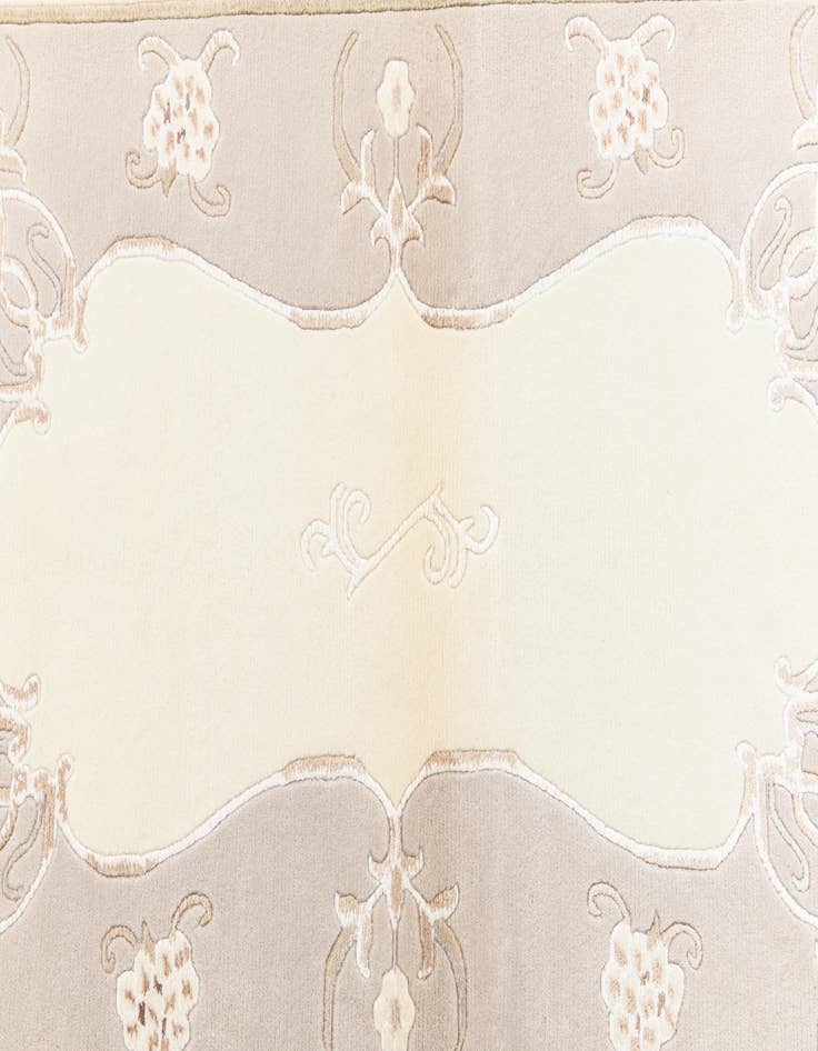 Detail image of  2' 9 x 5'  Hand Knotted Darya Rug