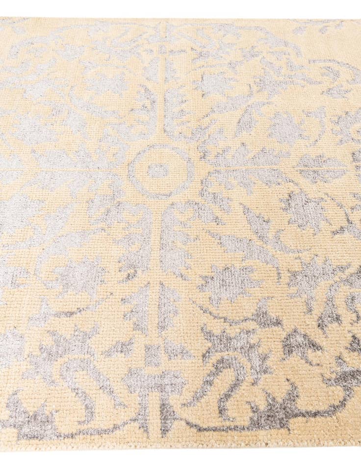 Detail image of  5' x 8'  Hand Knotted Darya Rug