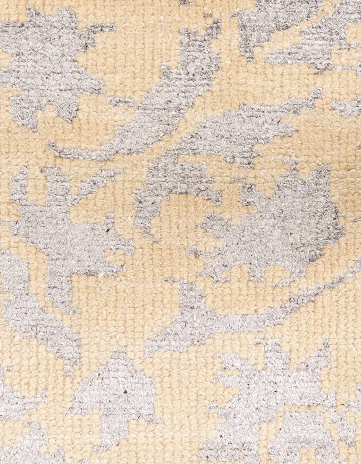 Detail image of  5' x 8'  Hand Knotted Darya Rug