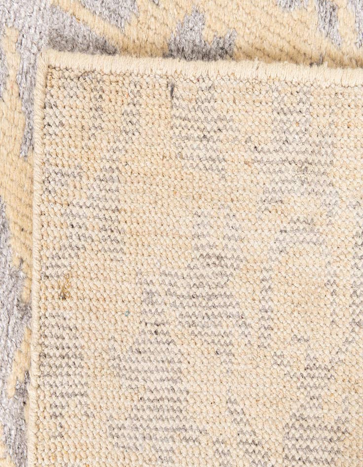 Detail image of  5' x 8'  Hand Knotted Darya Rug