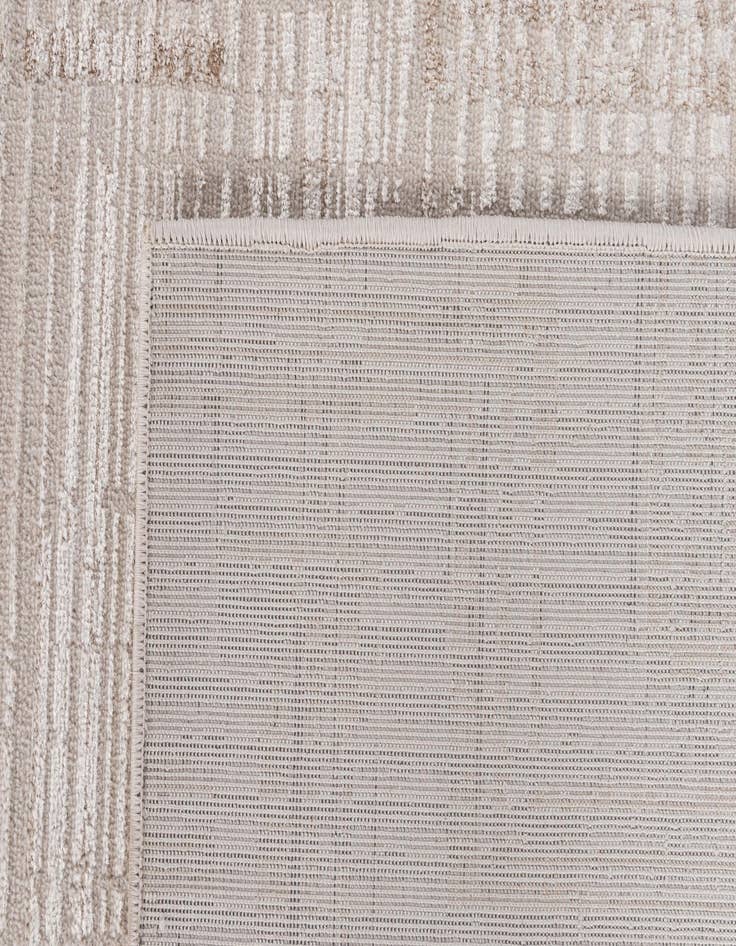Detail image of  5' 2 x 7' 5 Delilah Rug