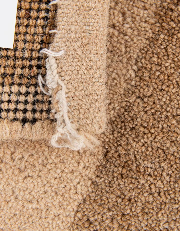 Detail image of  2' 6 x 4' 4  Hand Knotted Gabbeh Wool Rug