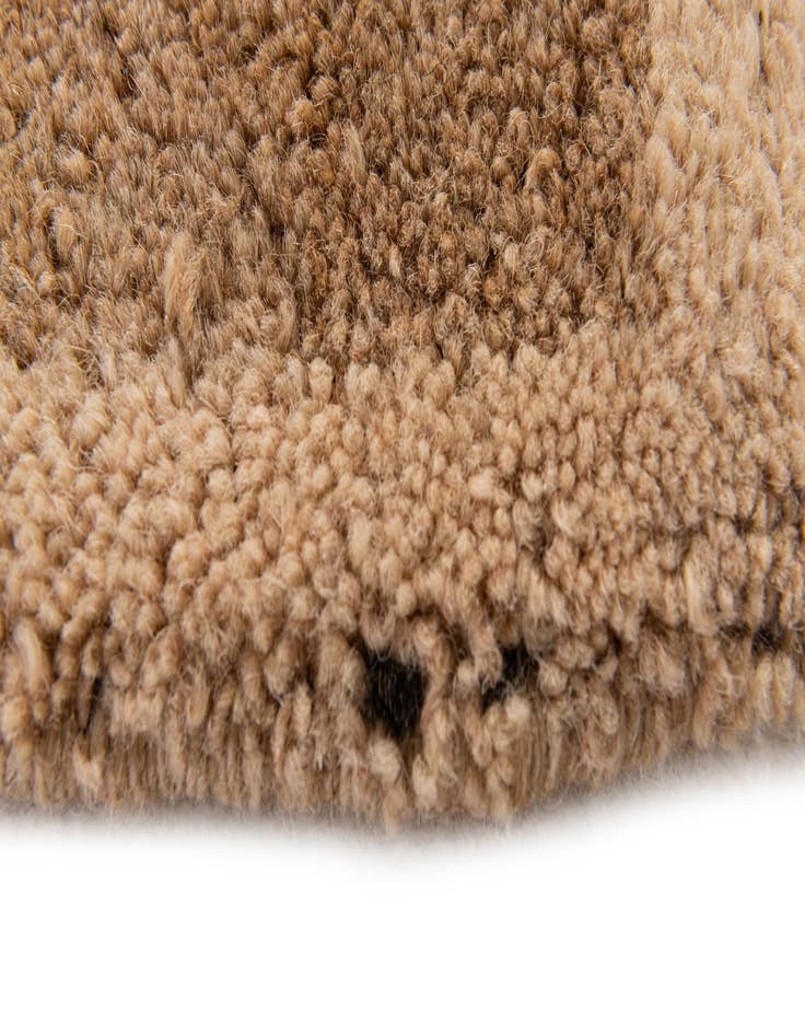 Detail image of  2' 6 x 4' 4  Hand Knotted Gabbeh Wool Rug