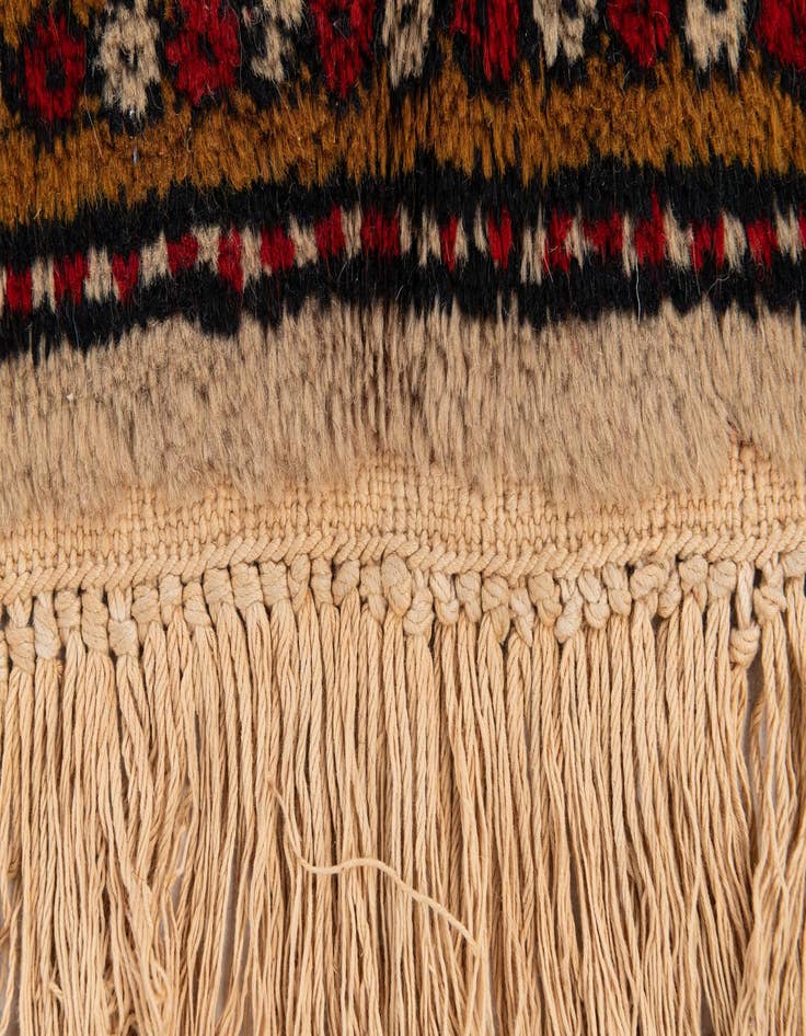 Detail image of  8' 5 x 10' 4  Hand Knotted Heriz Wool Rug