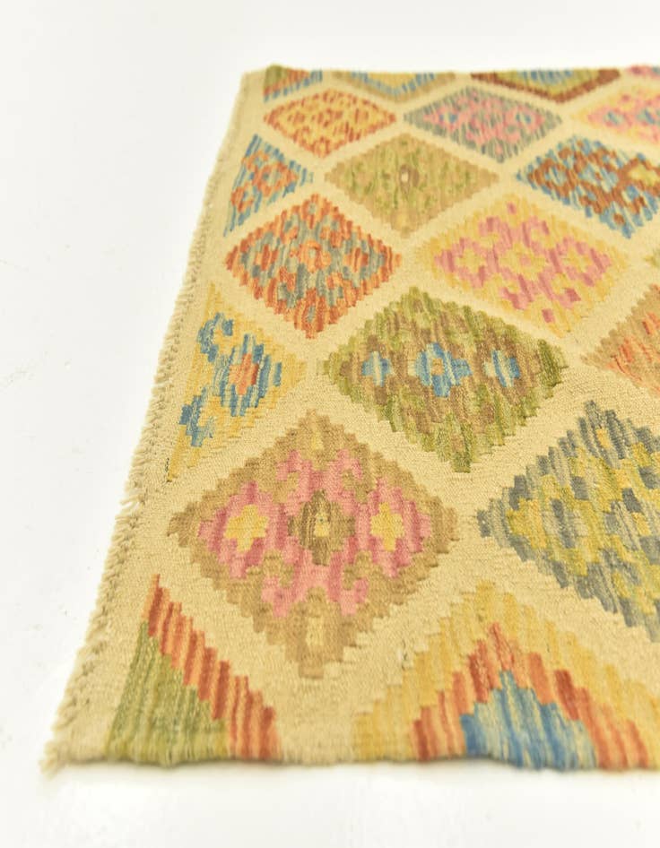 Detail image of  3' 3 x 5' 2  Hand Woven Kilim Maymana Wool Rug