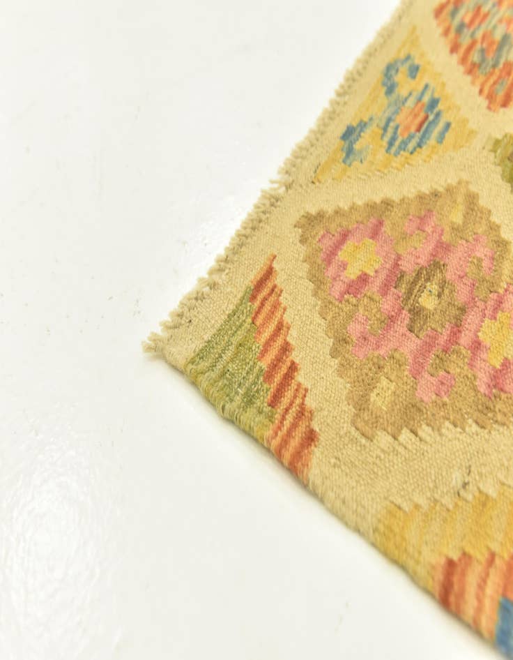 Detail image of  3' 3 x 5' 2  Hand Woven Kilim Maymana Wool Rug