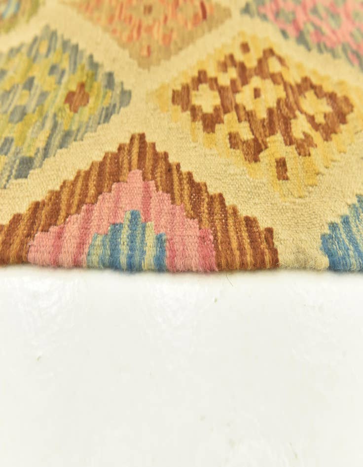 Detail image of  3' 3 x 5' 2  Hand Woven Kilim Maymana Wool Rug