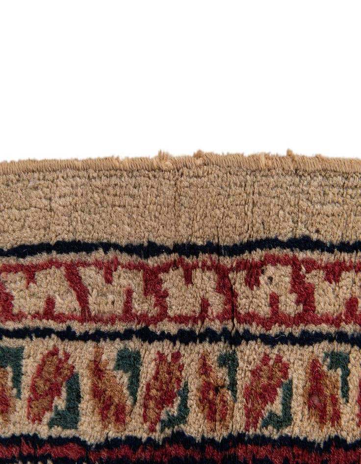 Detail image of  3' x 5' 5  Hand Knotted Lahour Wool Rug