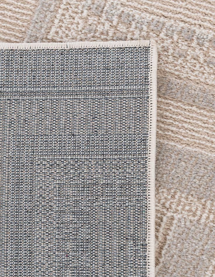 Detail image of  5' x 7' 5 Leipzig Rug