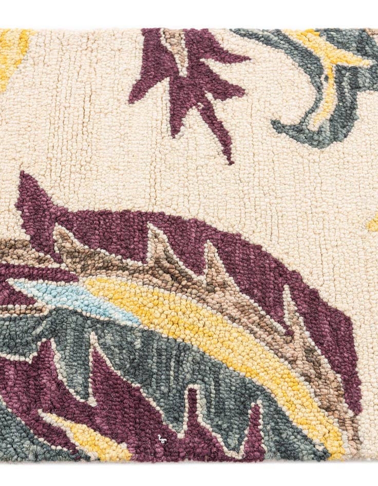 Detail image of  2' x 3' Luna Rug