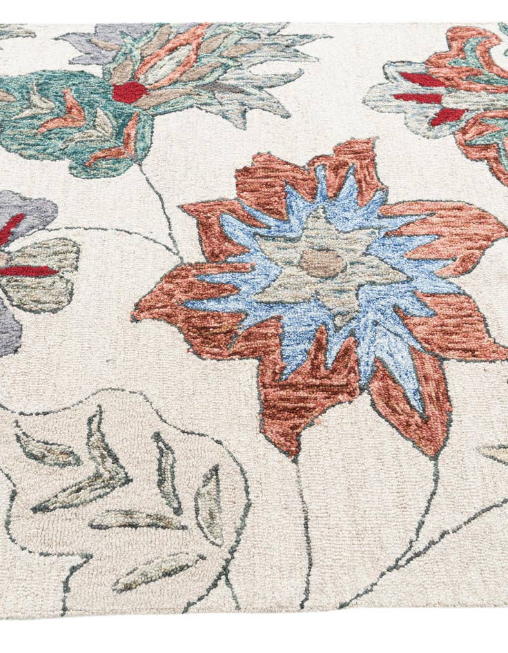 Detail image of  5' 1 x 8' Luna Rug