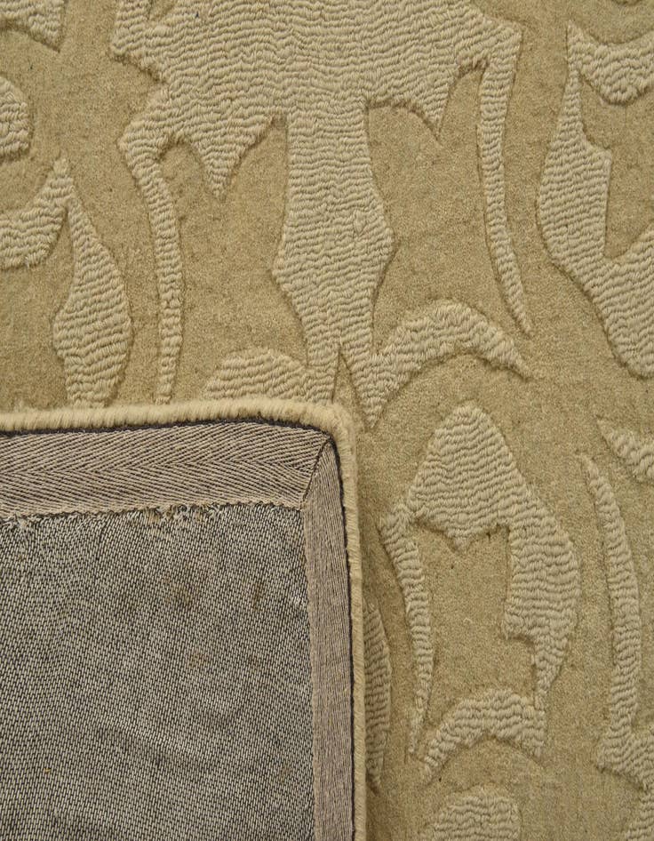 Detail image of  8' x 10' Luna Rug