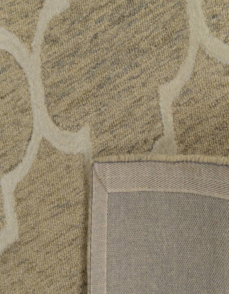 Detail image of  5' 1 x 8' Luna Rug