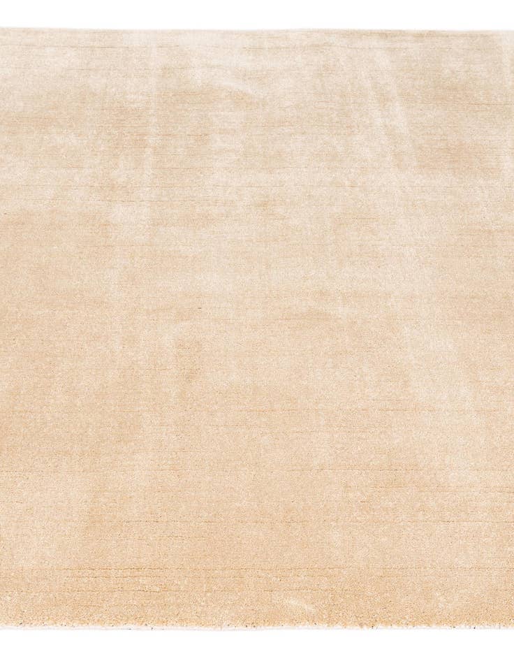 Detail image of  5' 7 x 8' 2 Luna Wool Rug