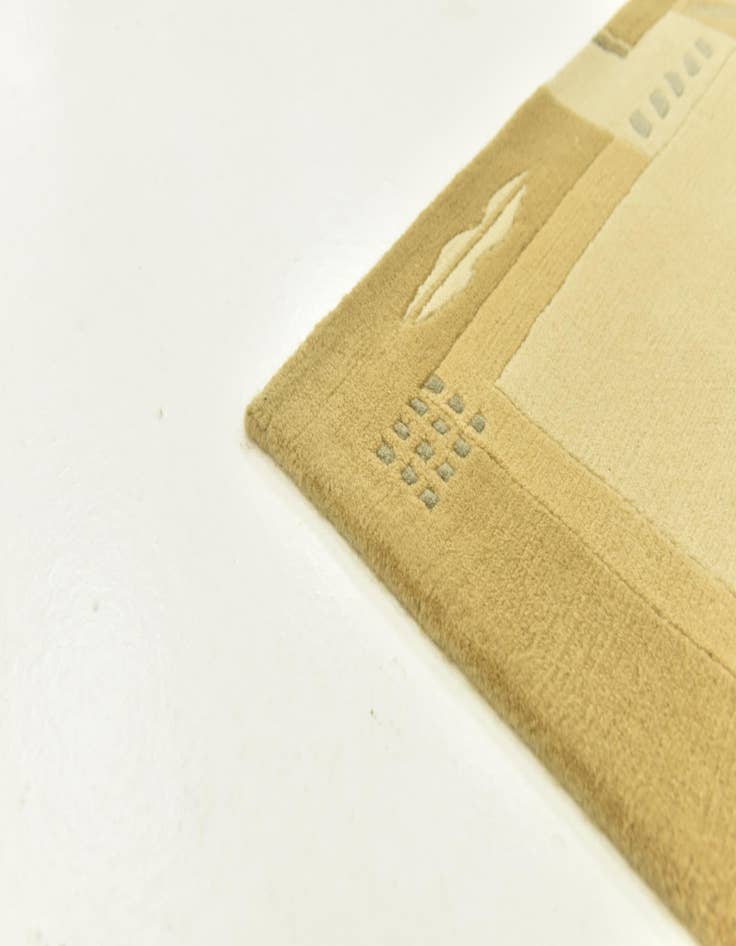 Detail image of  4' x 5' 10  Hand Knotted Nepal Wool Rug