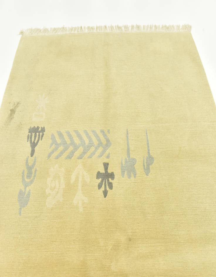 Detail image of  5' 8 x 8'  Hand Knotted Nepal Wool Rug