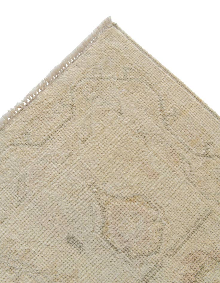 Detail image of 9' 2 x 11' 11 Hand Knotted Oushak Wool Rug