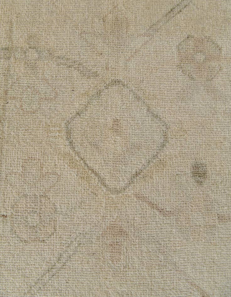 Detail image of 9' 2 x 11' 11 Hand Knotted Oushak Wool Rug