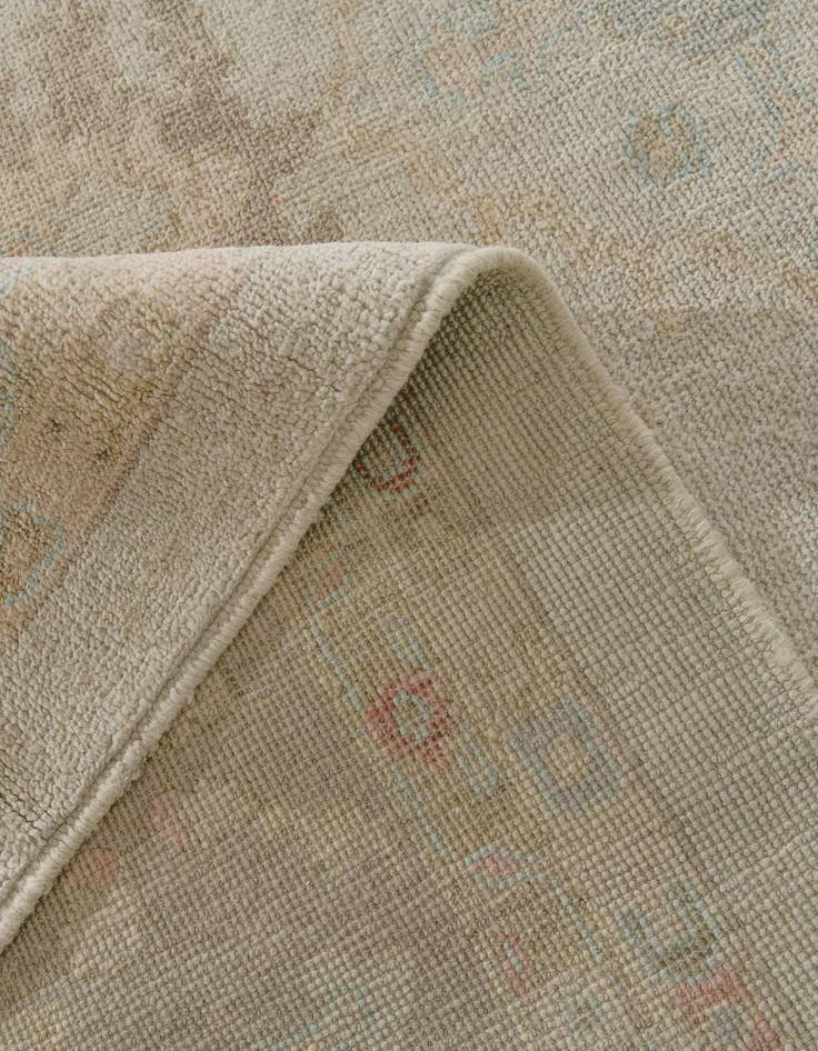 Detail image of 9' 2 x 11' 9 Hand Knotted Oushak Wool Rug