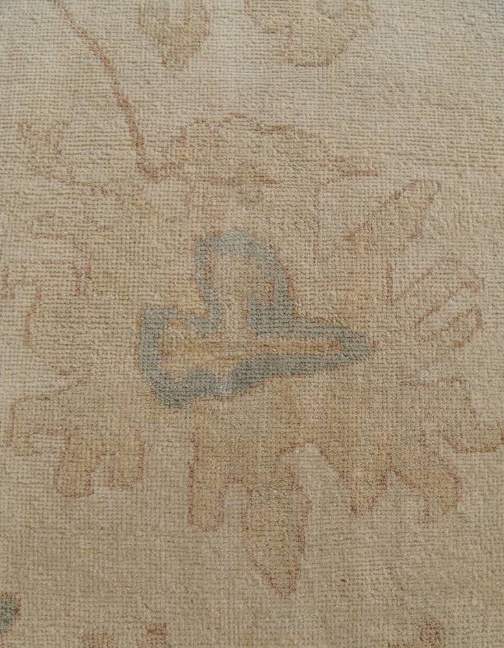 Detail image of 8' 5 x 9' 10 Hand Knotted Oushak Wool Rug