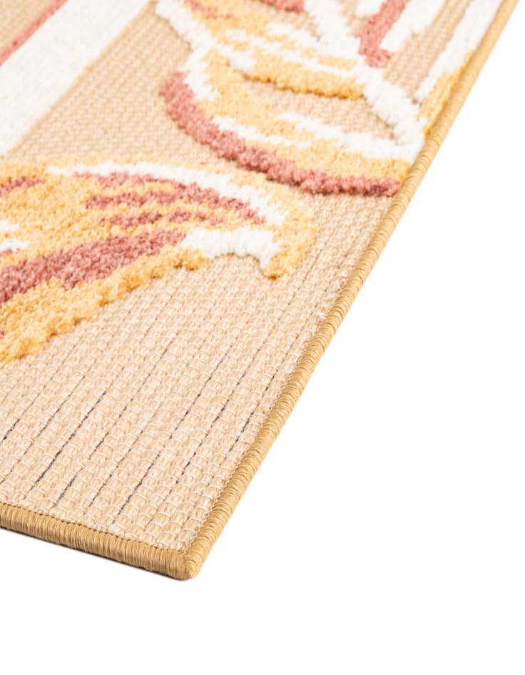 Detail image of  5' x 7' 7  Washable  Indoor / Outdoor Rug